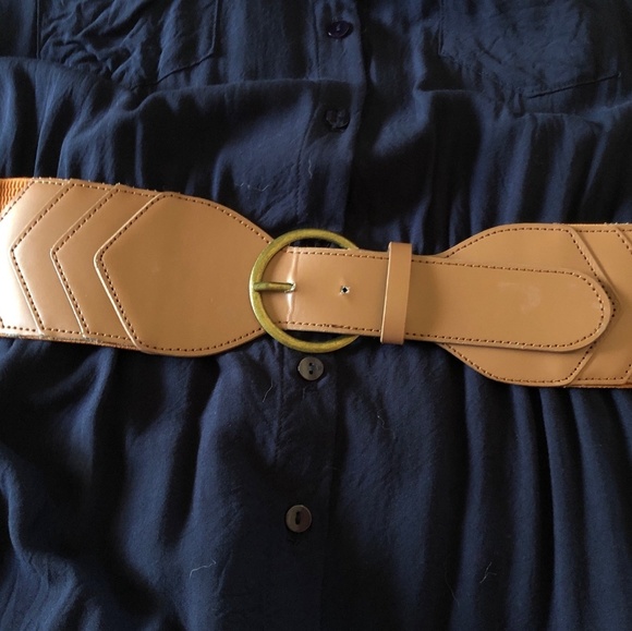 Dress - Picture 4 of 5